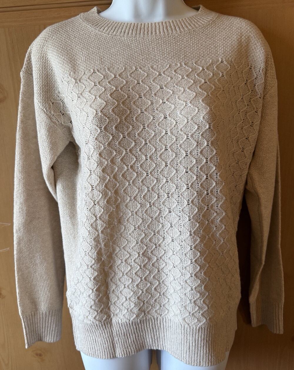 Evaless Knit Sweater Women’s Small Tan Cream Long Sleeve Parisian Chic